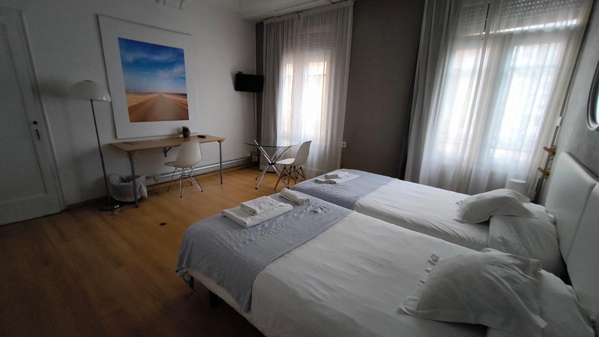 7 Moons B&B Valencia Exteriör bild