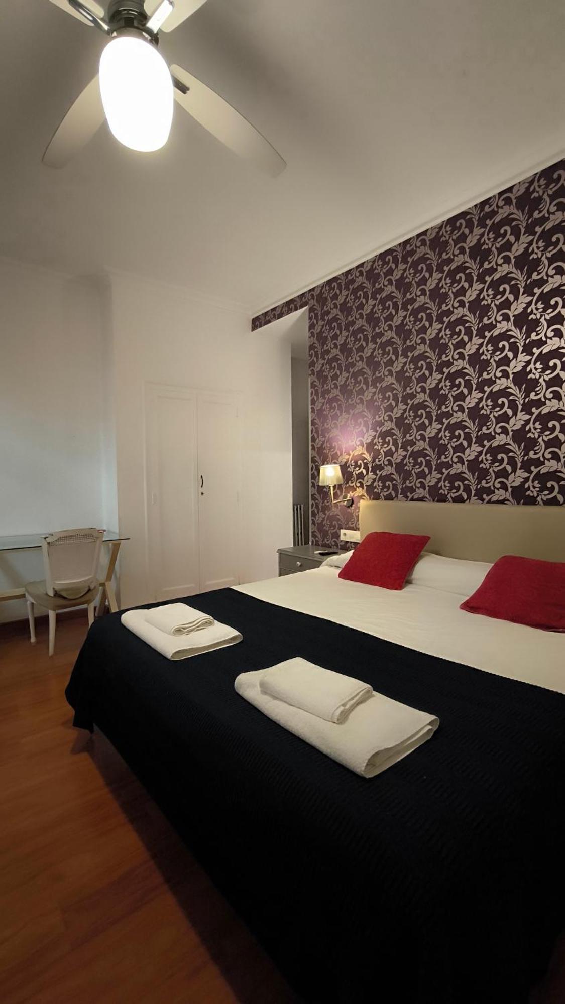7 Moons B&B Valencia Exteriör bild