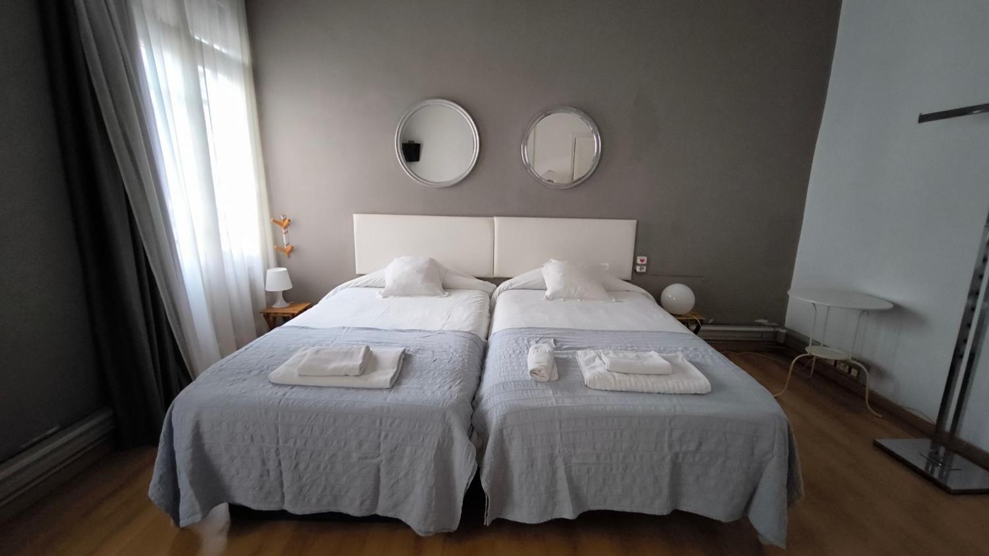 7 Moons B&B Valencia Exteriör bild